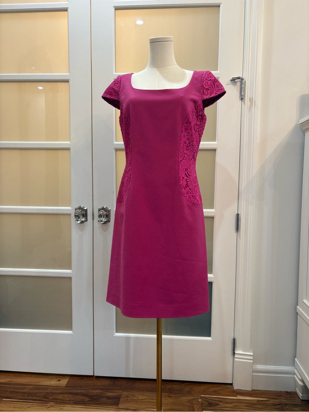 ANTONIO MELANI Magenta Lace-Inset Cap-Sleeve Dress